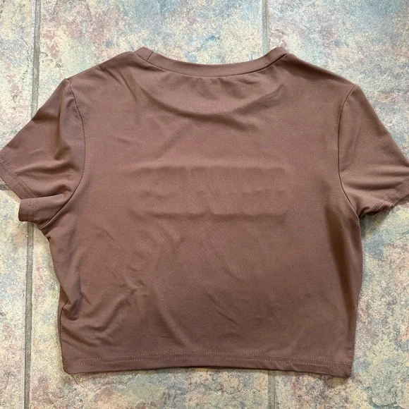 cropped brown cowgirl shirt with short sleeve - Picture 4 of 4